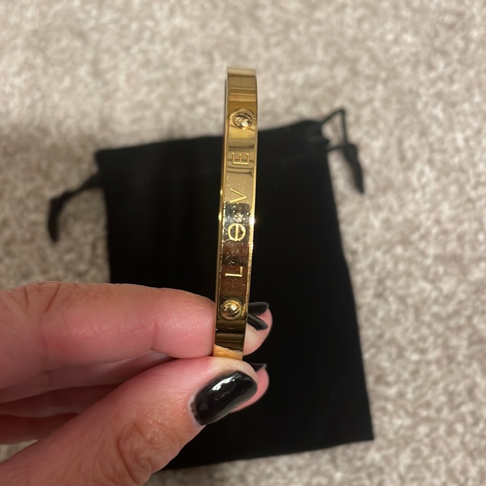 LOVE Bangle - Picture 3 of 3
